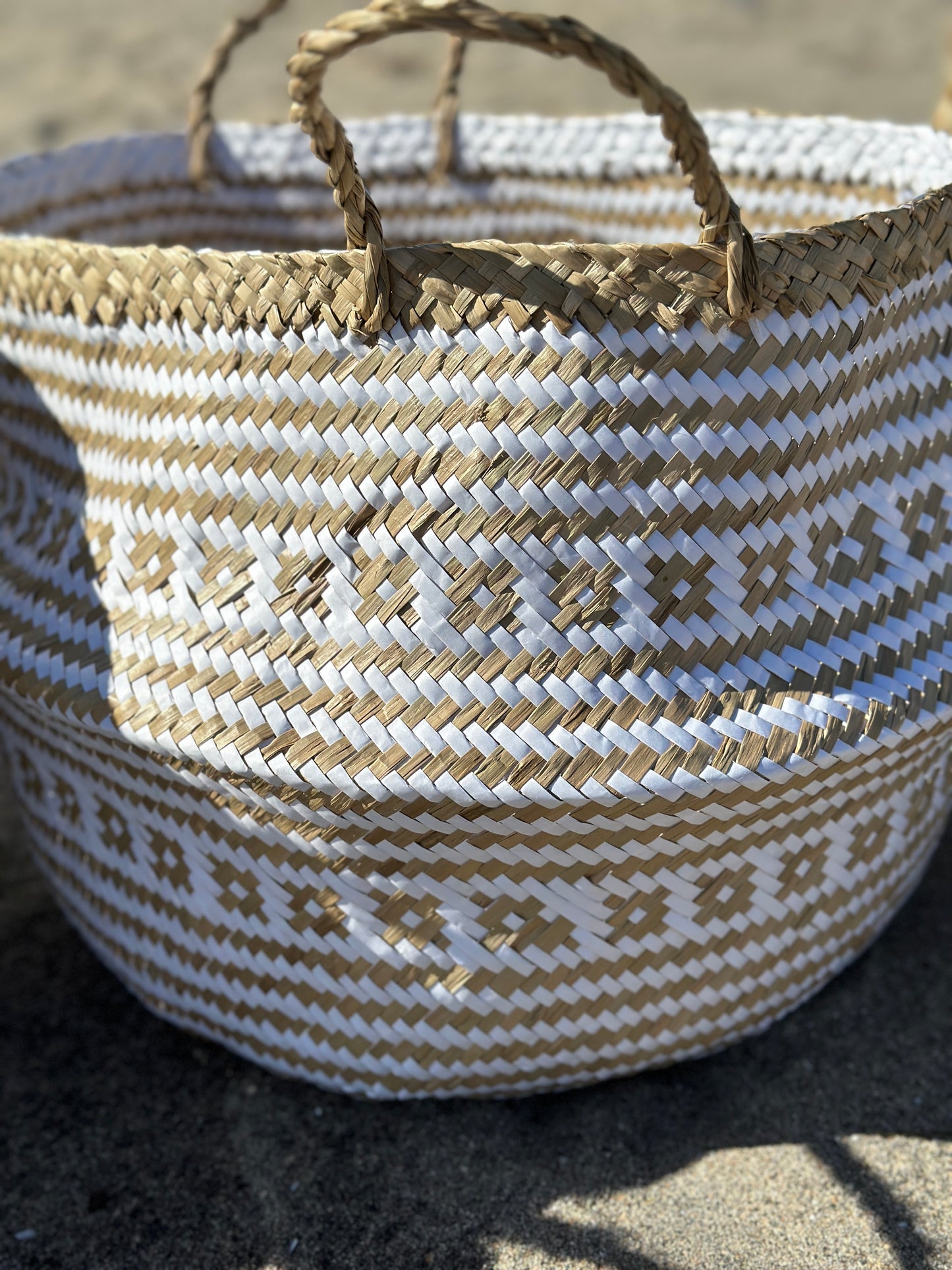 Extra Large Seagrass Woven Storage Baskets Set of 4, Wicker Baskets for Organizing, Nursery and Home Storage